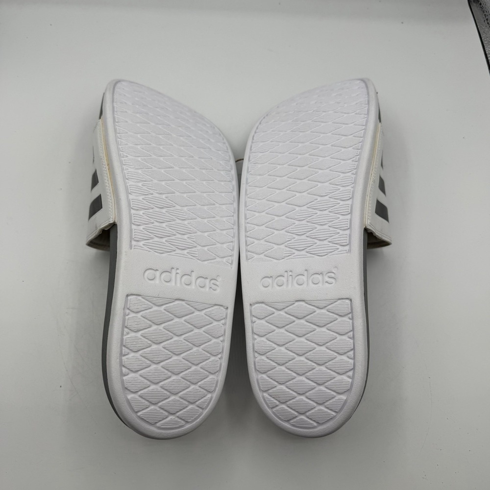 Adidas Adilette Comfort Slide Mens 14 Womens 15 White Grey Beach Sandals GZ5895 - Picture 8 of 8